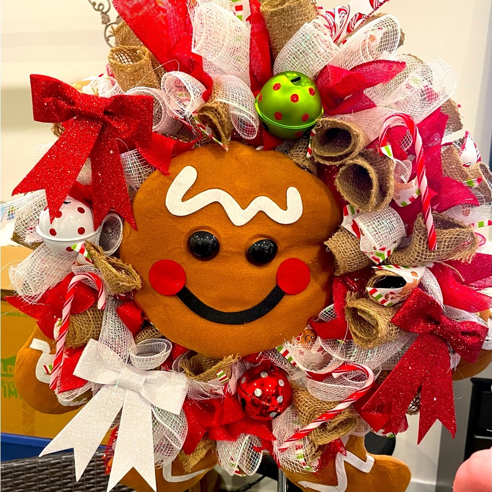 Handmade gingerbread Christmas wreath